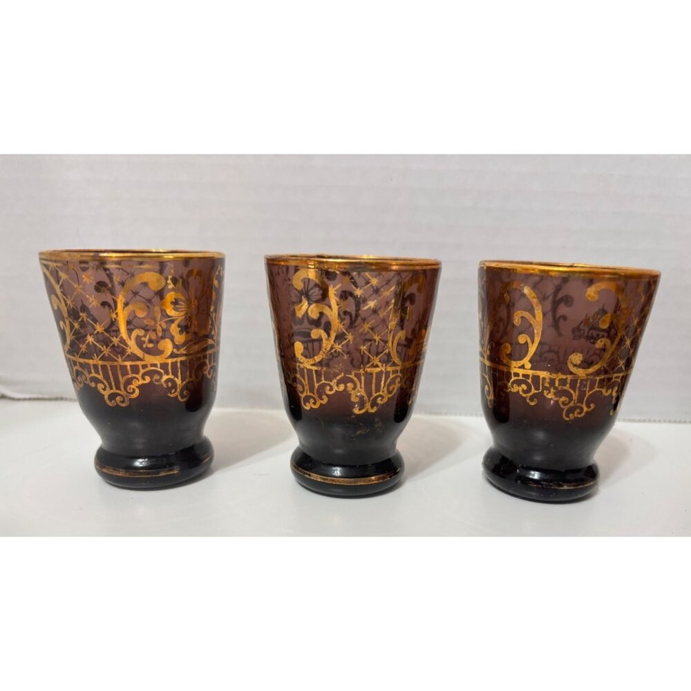 Vintage Decanter Cordial Set with 6 Shot Glasses Amethyst Purple and Gold Gilt - Picture 7 of 10